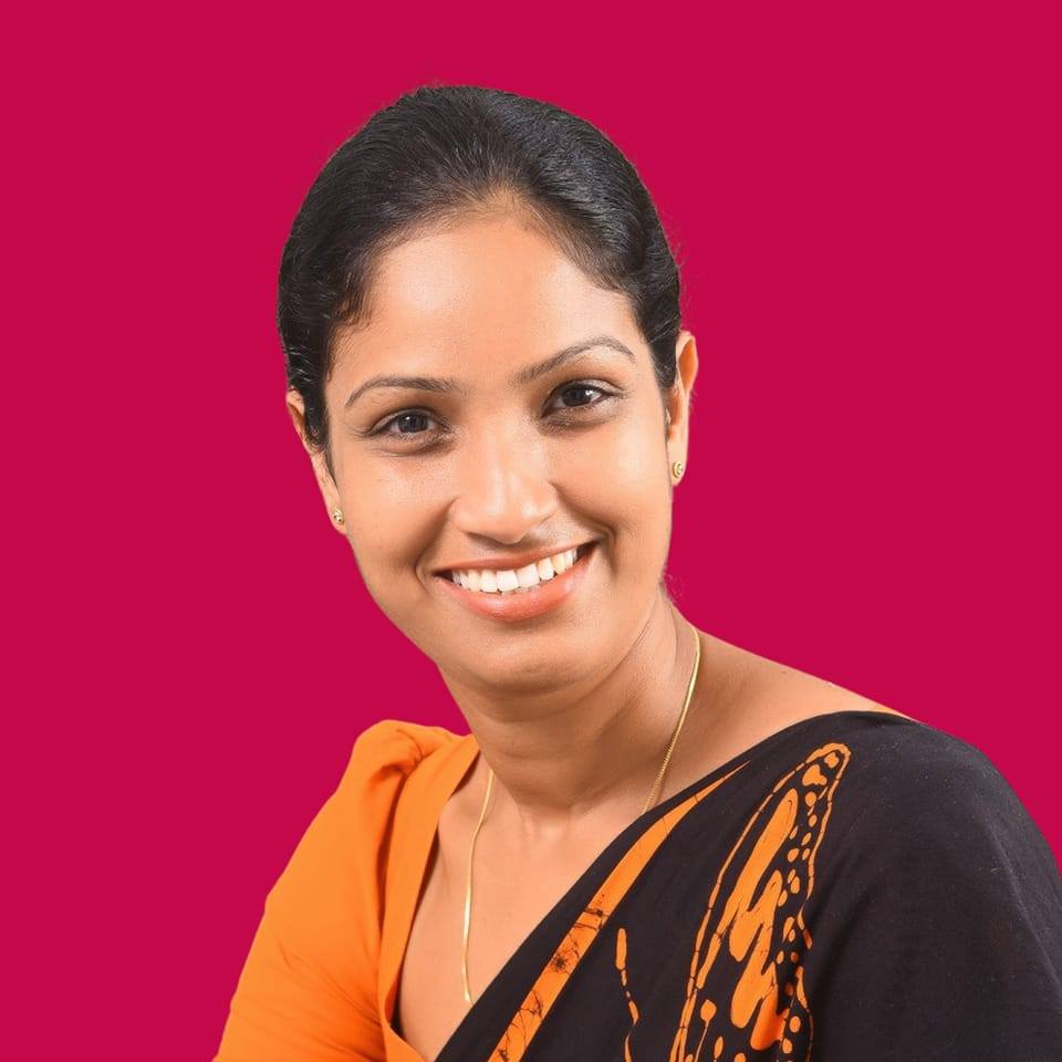 නිලන්ති කොට්ටහච්චි මන්ත්රීවරිය සුදුසුකම් හොයන අයට සුදුසුකම් පෙන්වයි නිලන්ති කොට්ටහච්චි මන්ත්රීවරිය සුදුසුකම් හොයන අයට සුදුසුකම් පෙන්වයි