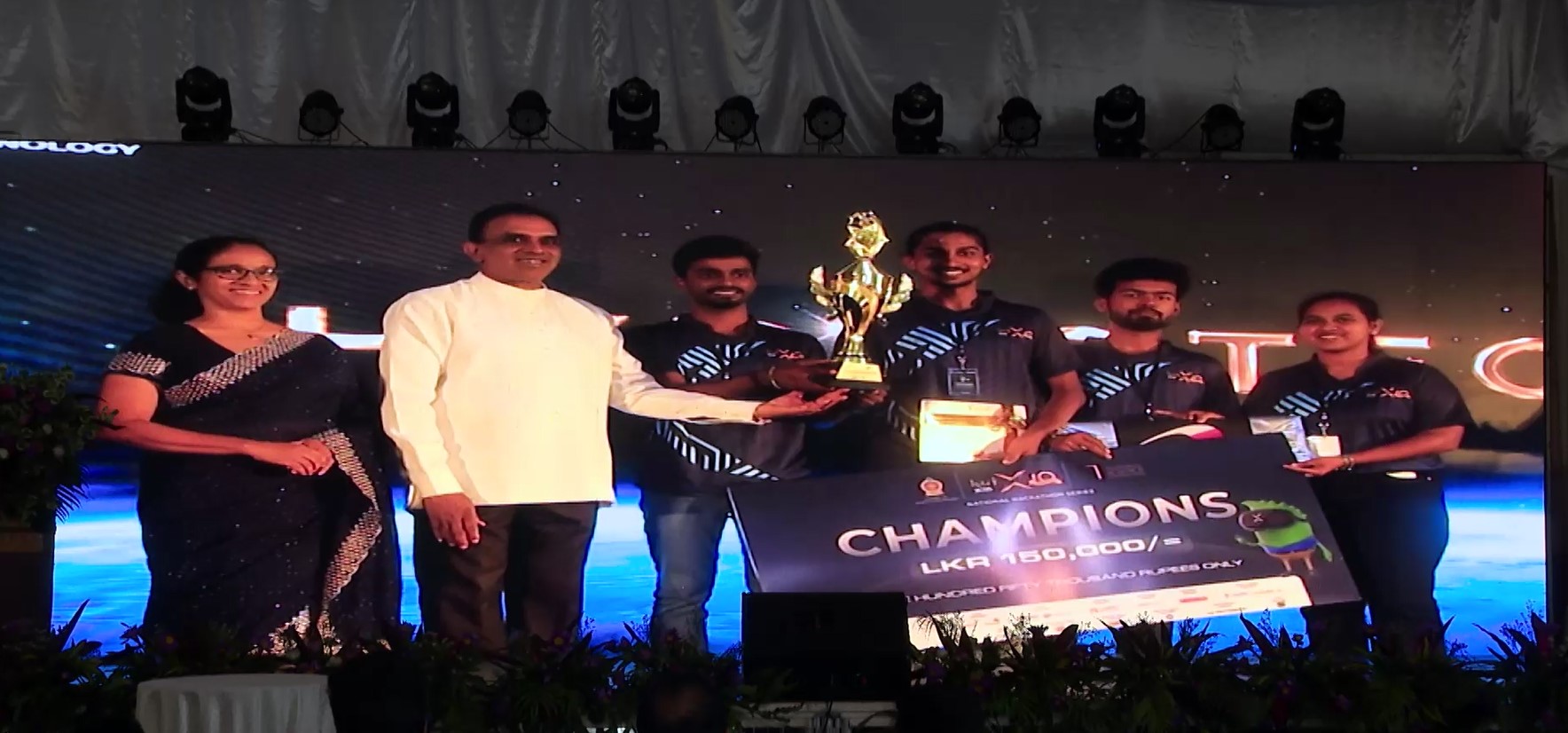 “ගෝලීය වශයෙන් තරඟකාරී ශ්රී ලංකාවක් ගොඩනැගීමට, විද්යාව අපගේ ජාතික න්යාය පත්රයේ කේන්ද්රස්ථානයක් විය යුතුයි” – අමාත්ය මහාචාර්ය ක්රිෂාන්ත අබේසේන “ගෝලීය වශයෙන් තරඟකාරී ශ්රී ලංකාවක් ගොඩනැගීමට, විද්යාව අපගේ ජාතික න්යාය පත්රයේ කේන්ද්රස්ථානයක් විය යුතුයි” – අමාත්ය මහාචාර්ය ක්රිෂාන්ත අබේසේන