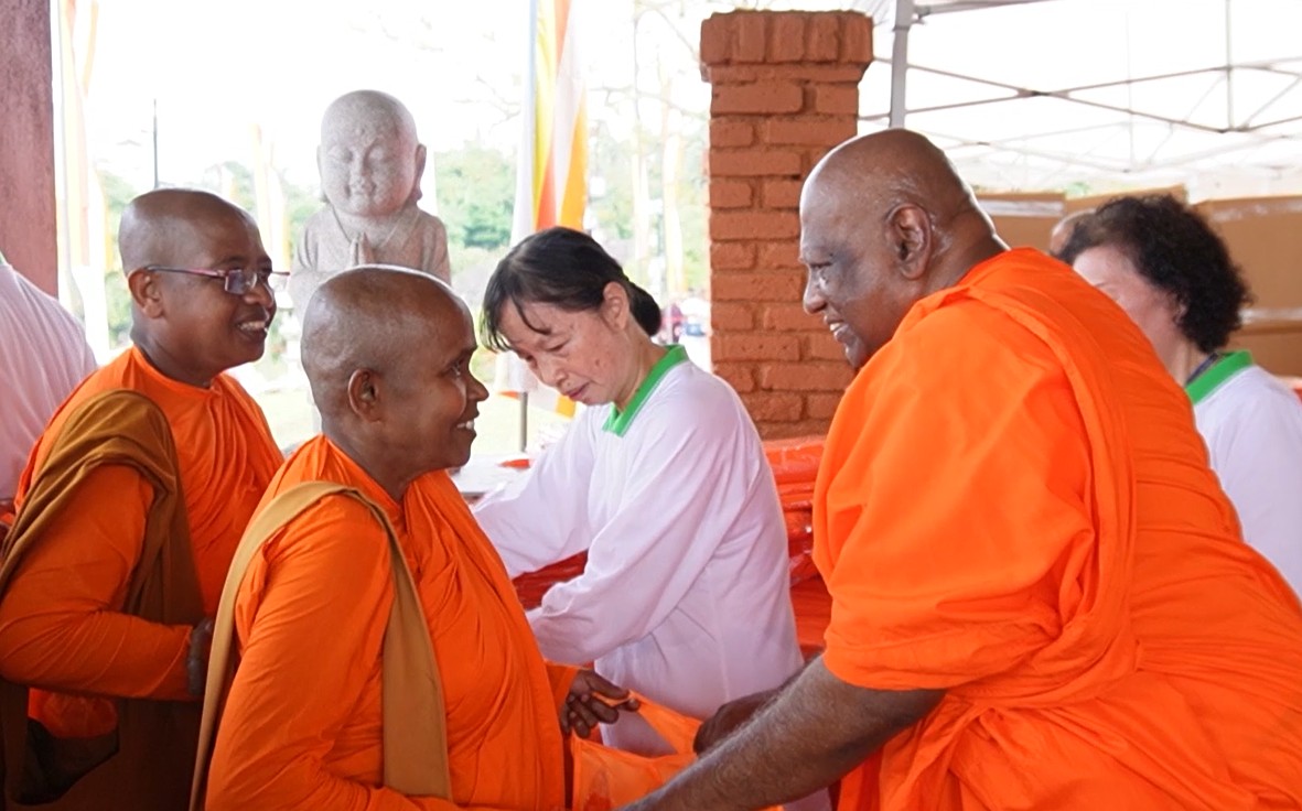 බුද්ධ ශ්රාවිකාවන් 5000ක් නමක් වෙනුවෙන් “පාරමිතා” මහා පරිෂ්කාර පූජාව බුද්ධ ශ්රාවිකාවන් 5000ක් නමක් වෙනුවෙන් “පාරමිතා” මහා පරිෂ්කාර පූජාව