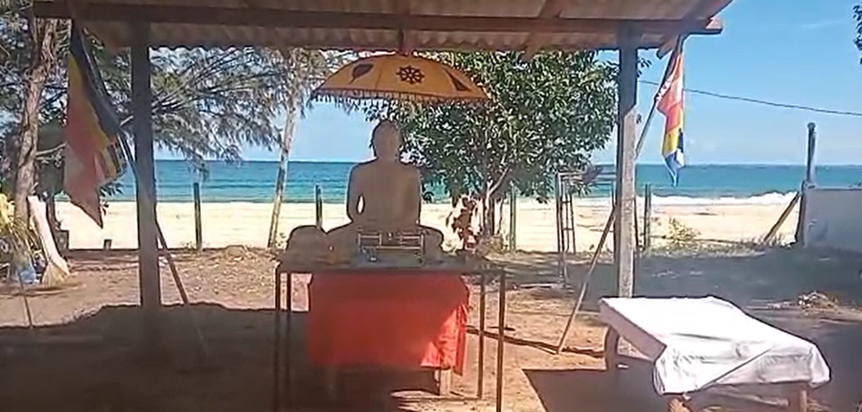 ත්‍රිකුණාමලය ශ්‍රී සම්බුද්ධ ජයන්ති විහාරස්ථානයේ තාවකාලික ඉදිකිරීම් නතර කිරීමට අධිකරණ නියෝගයක්