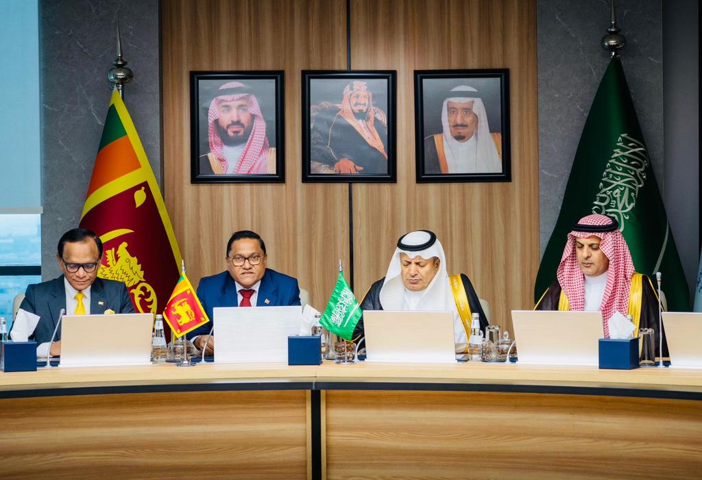 සෞදි වාණිජ මණ්ඩල සම්මේලනය සහ ශ්රී ලංකා වාණිජ හා කර්මාන්ත මණ්ඩල සම්මේලනය අතර අවබෝධතා ගිවිසුමක් සෞදි වාණිජ මණ්ඩල සම්මේලනය සහ ශ්රී ලංකා වාණිජ හා කර්මාන්ත මණ්ඩල සම්මේලනය අතර අවබෝධතා ගිවිසුමක්