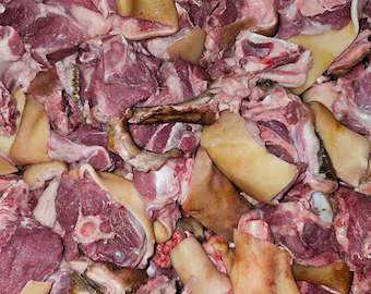 අනුරාධපුර ජනතාවට කවන්න හැදූ කුණු එළු මස් කිලෝ 12000 ක් මහජන පරීක්ෂකවරුන් සීල් තබයි අනුරාධපුර ජනතාවට කවන්න හැදූ කුණු එළු මස් කිලෝ 12000 ක් මහජන පරීක්ෂකවරුන් සීල් තබයි