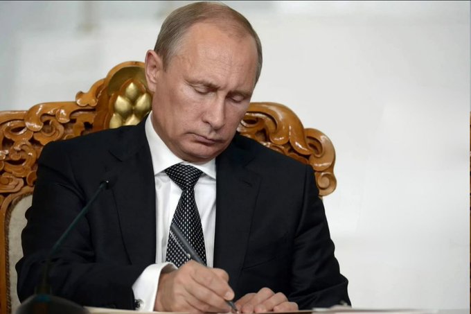 ශ්රී ලංකාවේ ආපදා තත්ත්වය ගැන රුසියානු ජනාධිපතිගෙන් “එක්ස්” සටහනක් ශ්රී ලංකාවේ ආපදා තත්ත්වය ගැන රුසියානු ජනාධිපතිගෙන් “එක්ස්” සටහනක්