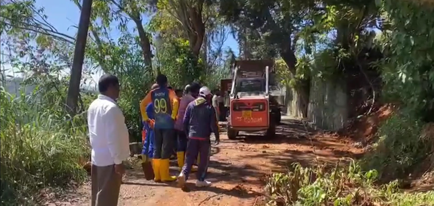 ආපදාවට ලක් වූ මාර්ග 159 ක් ගමනා ගමනයට විවෘත වේ