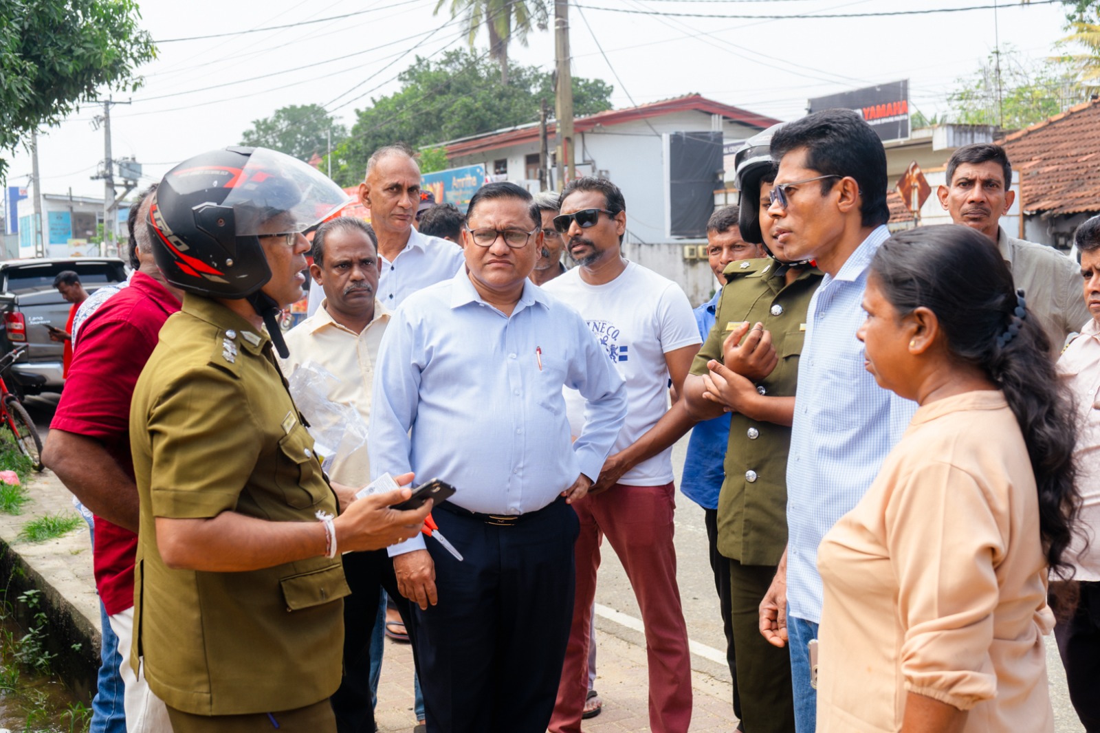 අමාත්‍ය විජිත හේරත් ගංවතුර අවධානම් ස්ථාන නිරීක්ෂණයට කැලණියට