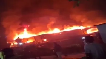 ඉන්දියාවේ ගෝව ප්රාන්තයේ රාත්රී සමාජ ශාල ගින්නකින් 23 ක් මරුට ඉන්දියාවේ ගෝව ප්රාන්තයේ රාත්රී සමාජ ශාල ගින්නකින් 23 ක් මරුට